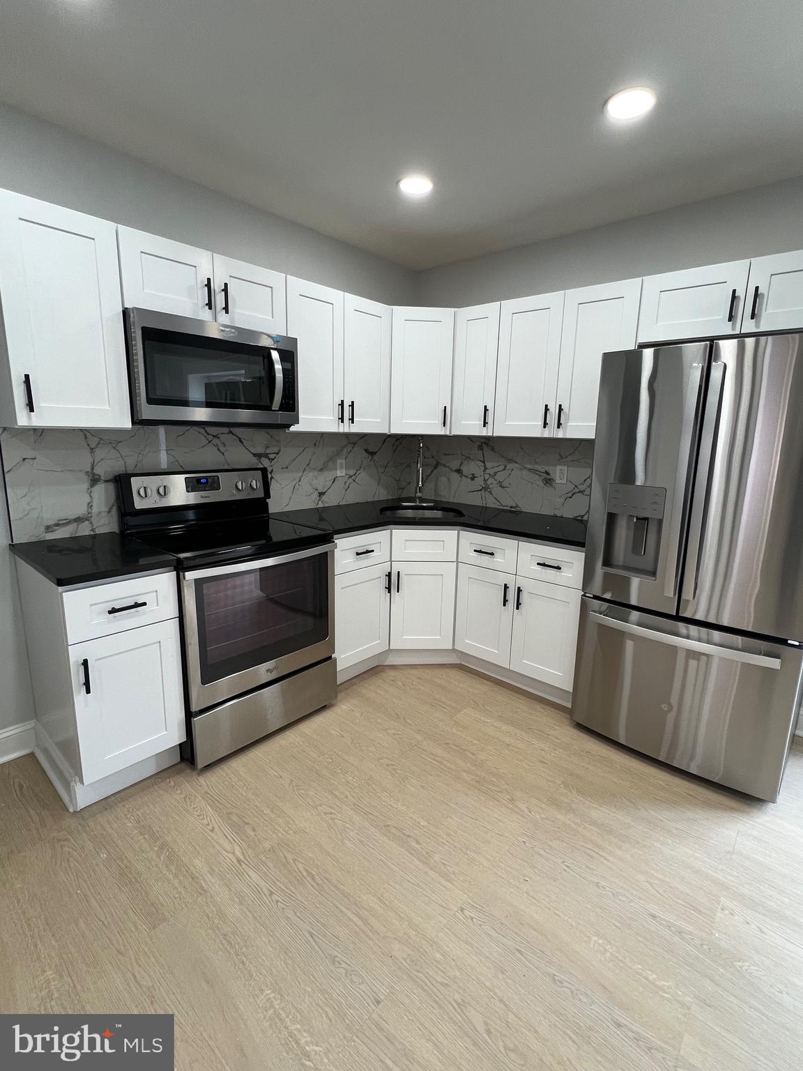 FRANKFORD - Residential