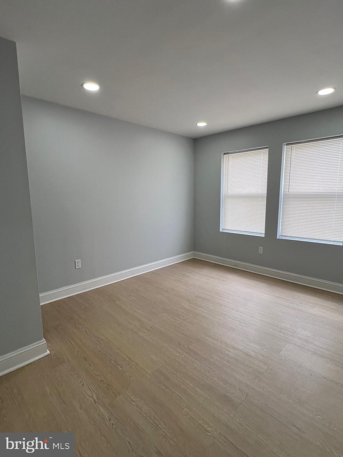 FRANKFORD - Residential