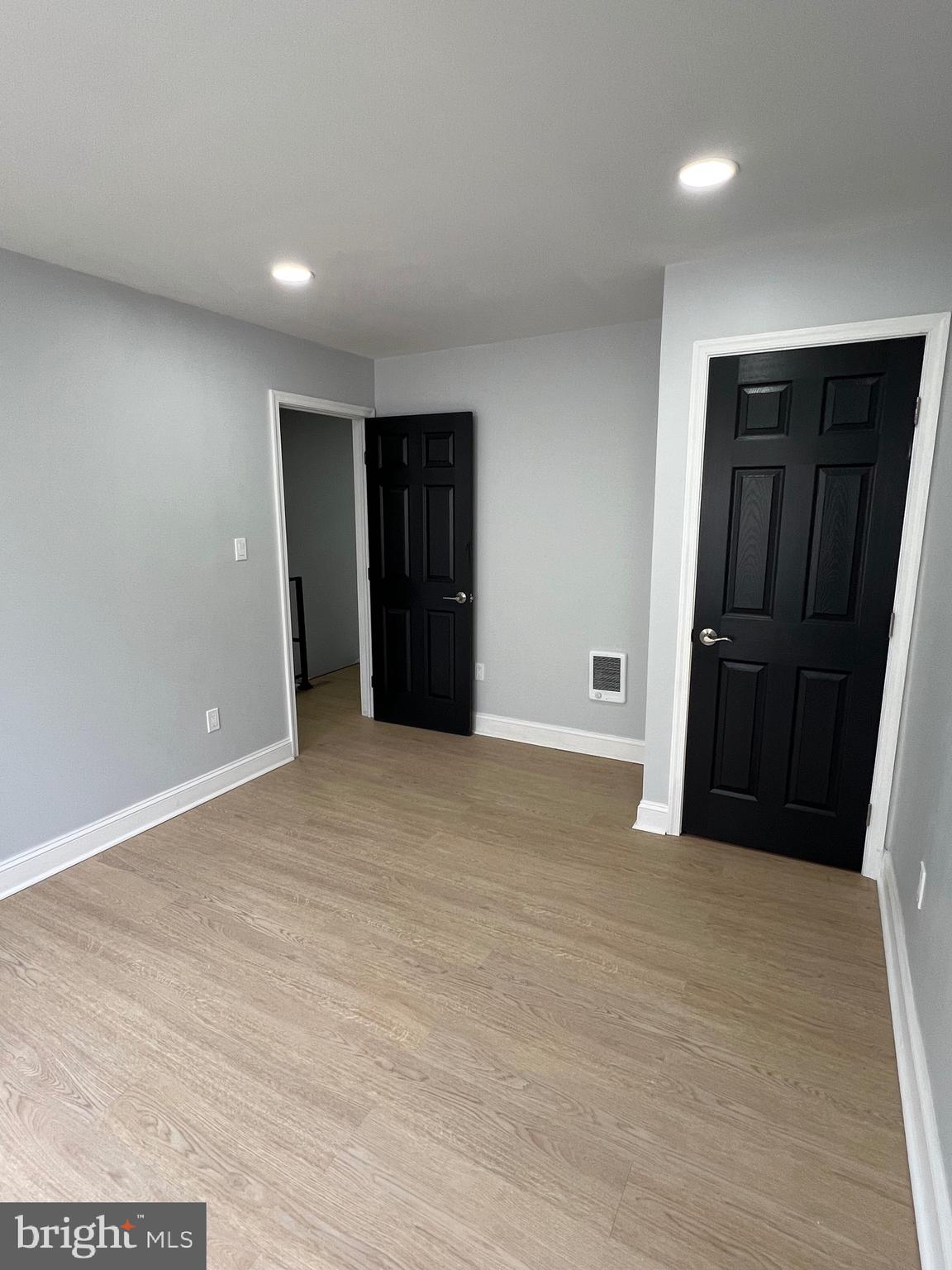 FRANKFORD - Residential