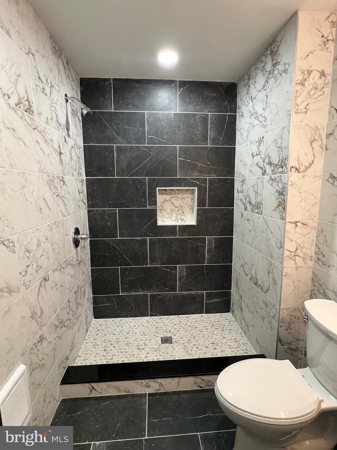 FRANKFORD - Residential