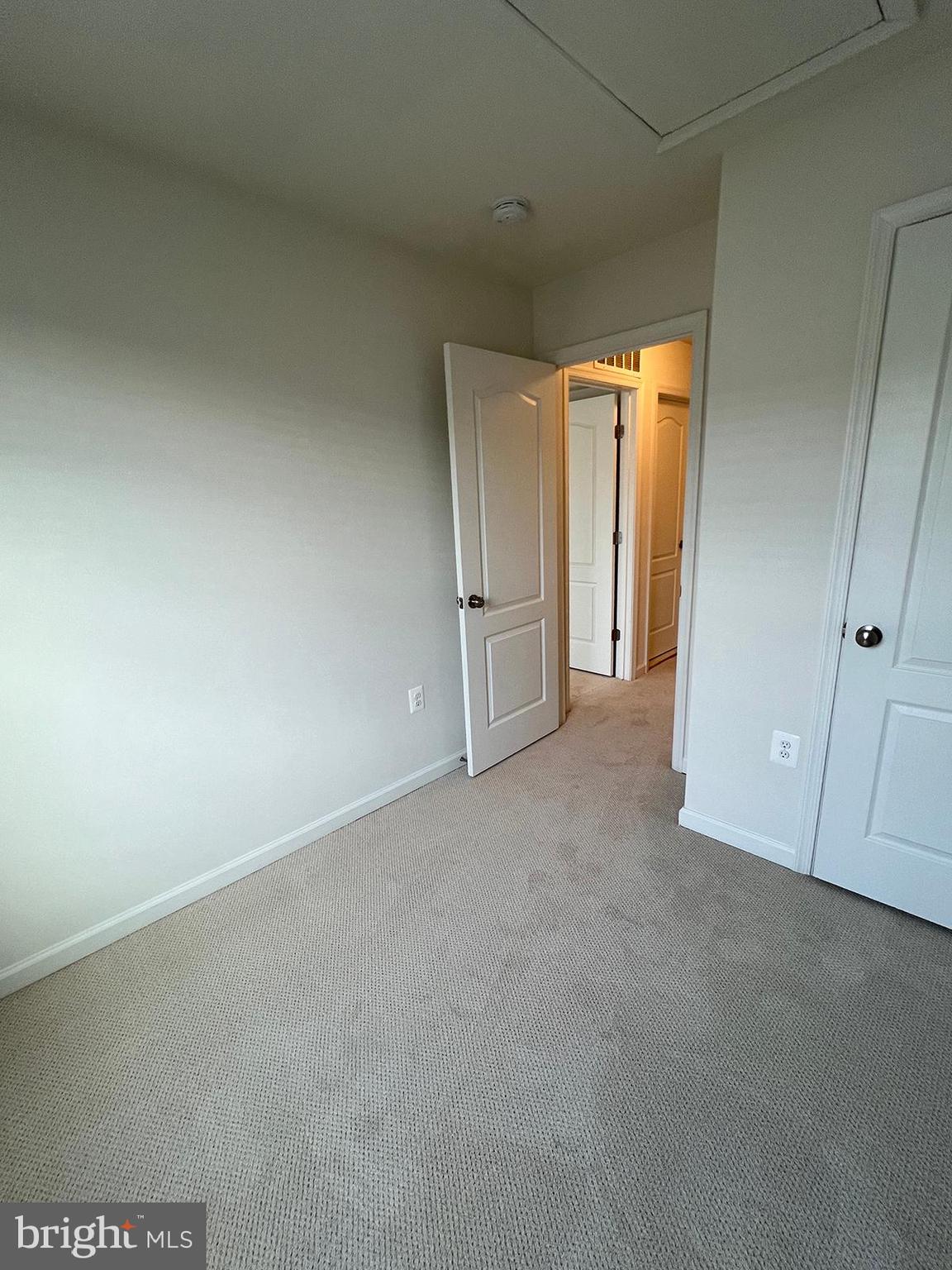 WESTPHALIA TOWN CENTER - Residential Lease