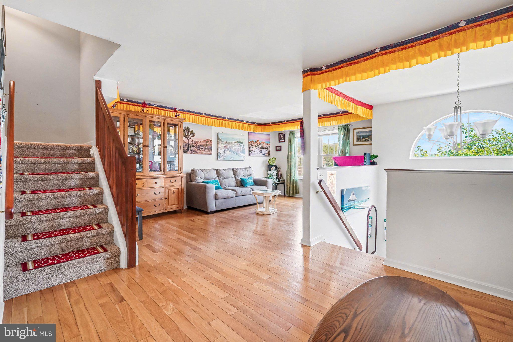 2020 DAYBREAK CIRCLE