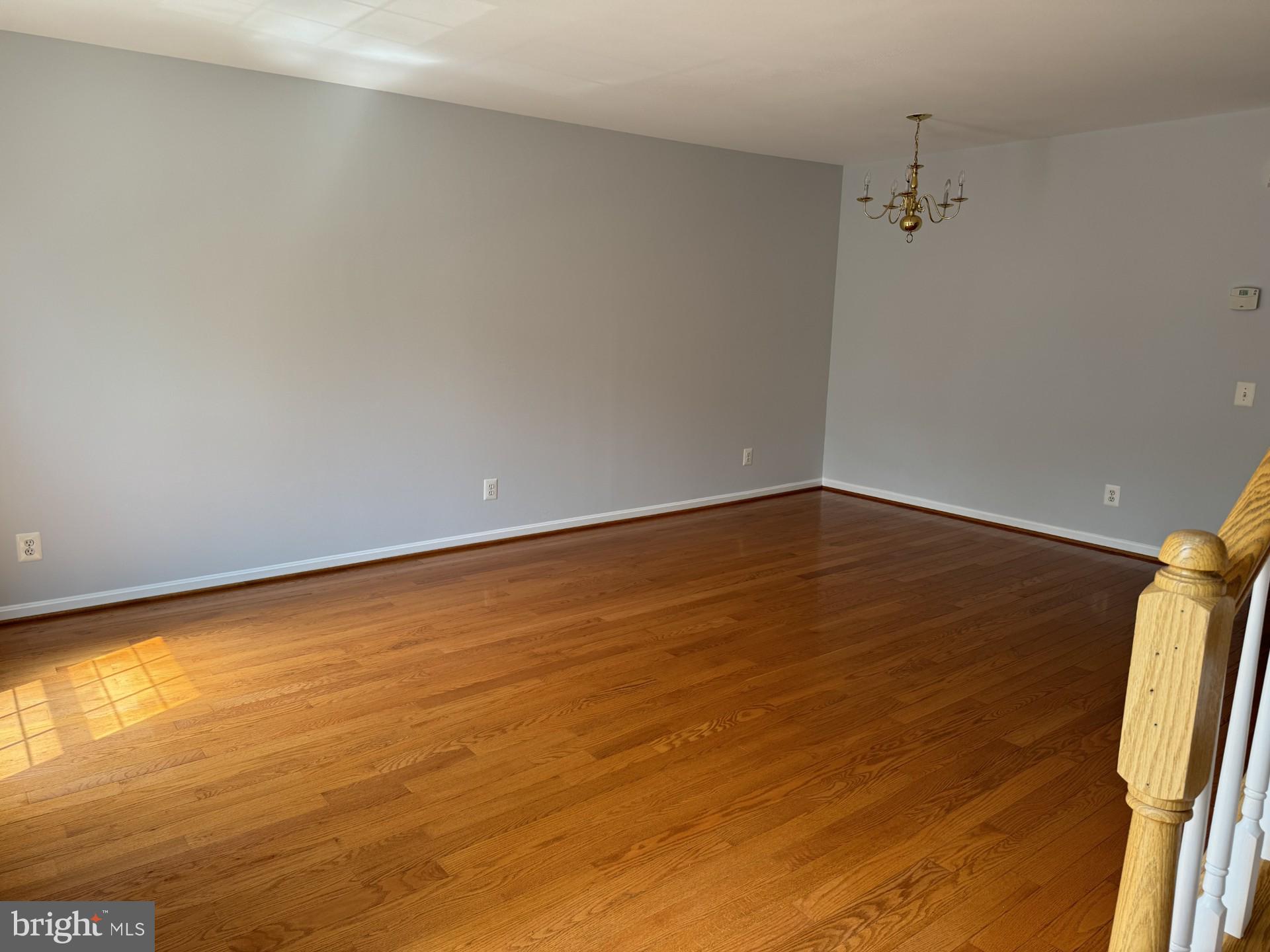 OAKMILL - Residential Lease