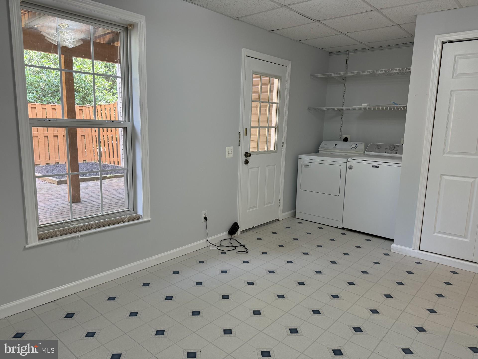 OAKMILL - Residential Lease