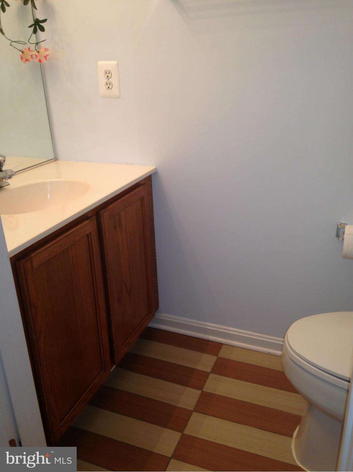 OAKMILL - Residential Lease