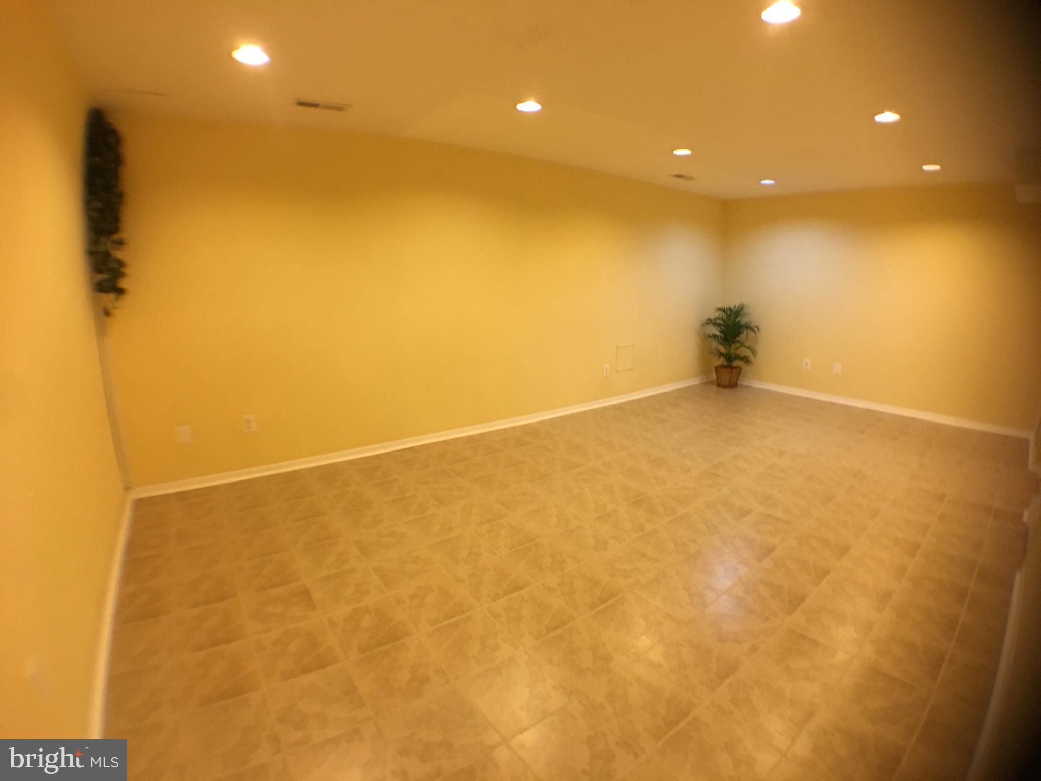 QUAIL VALLEY - Residential