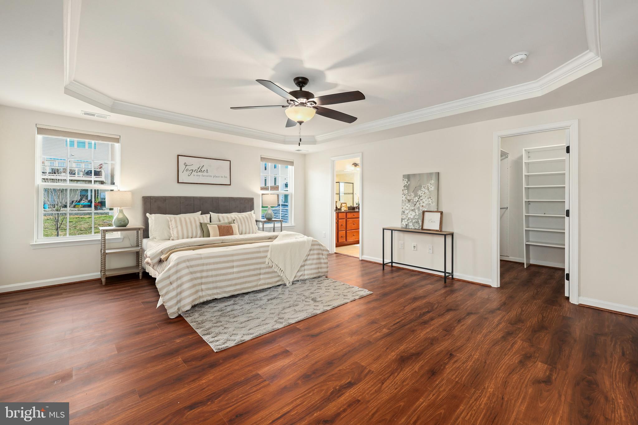 SEVEN HILLS - Residential