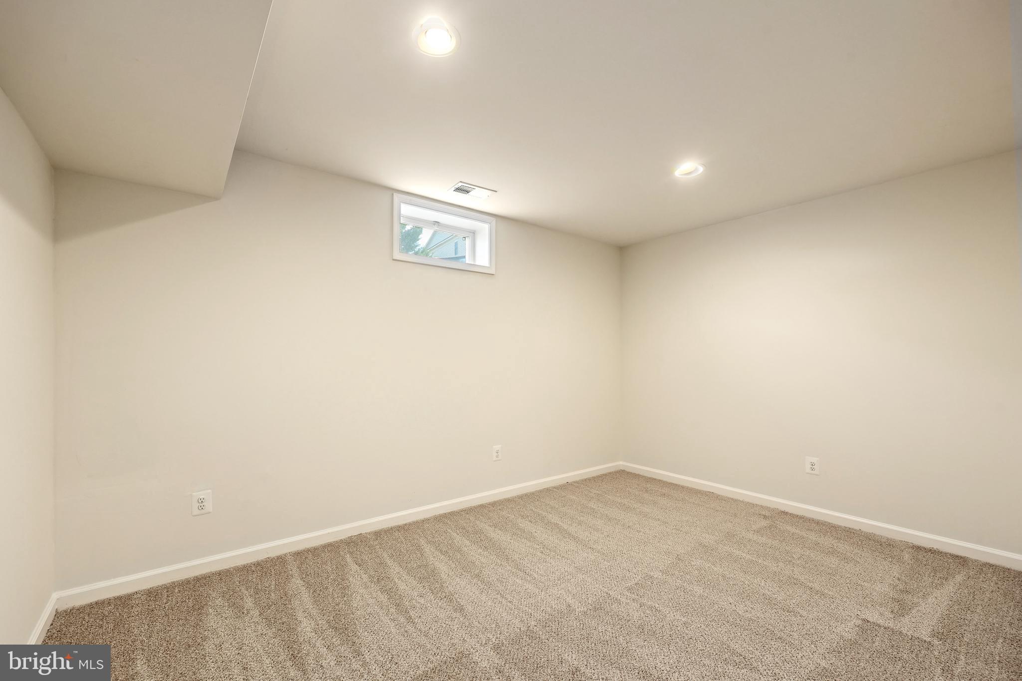 SEVEN HILLS - Residential