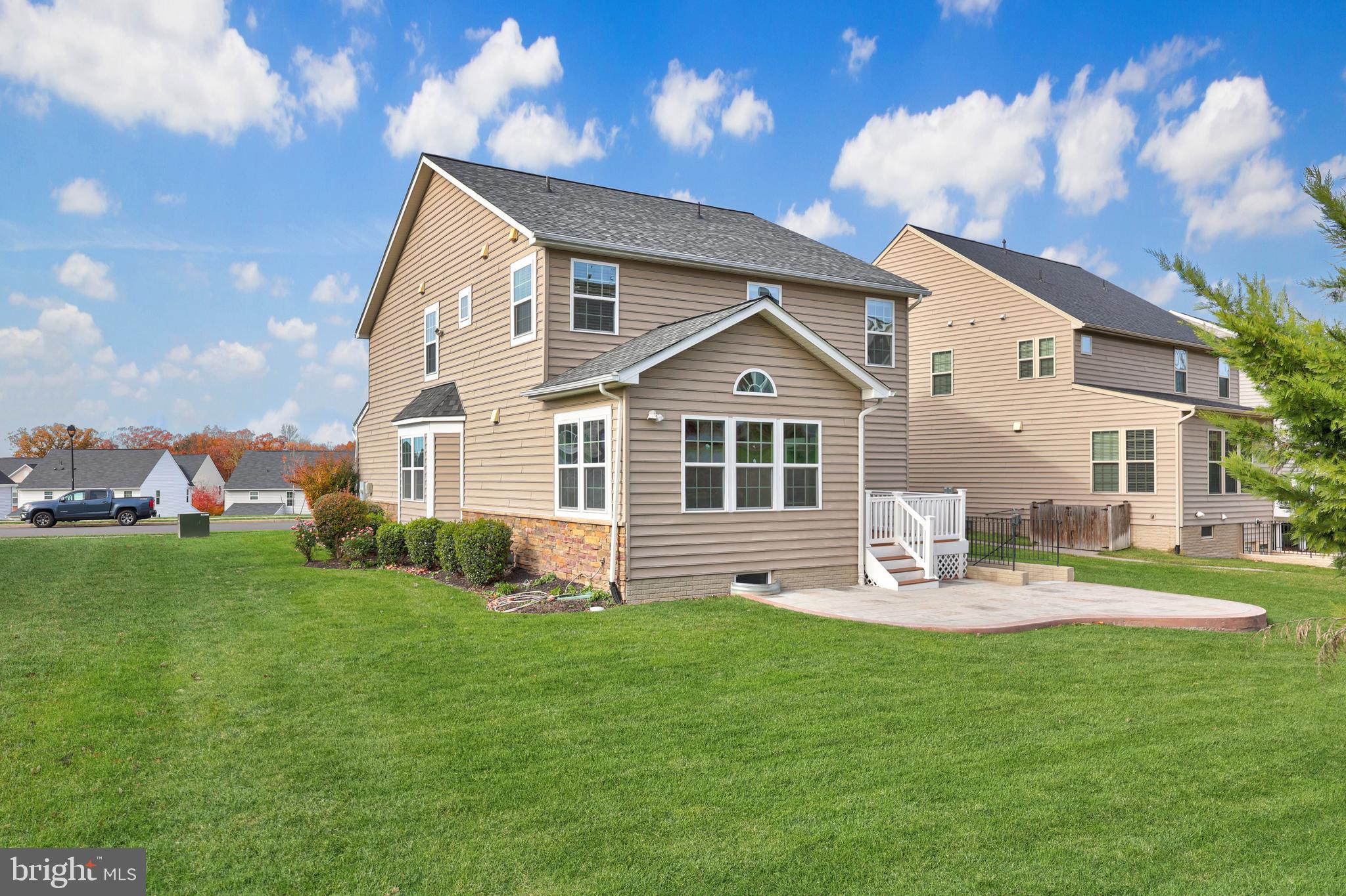 SEVEN HILLS - Residential