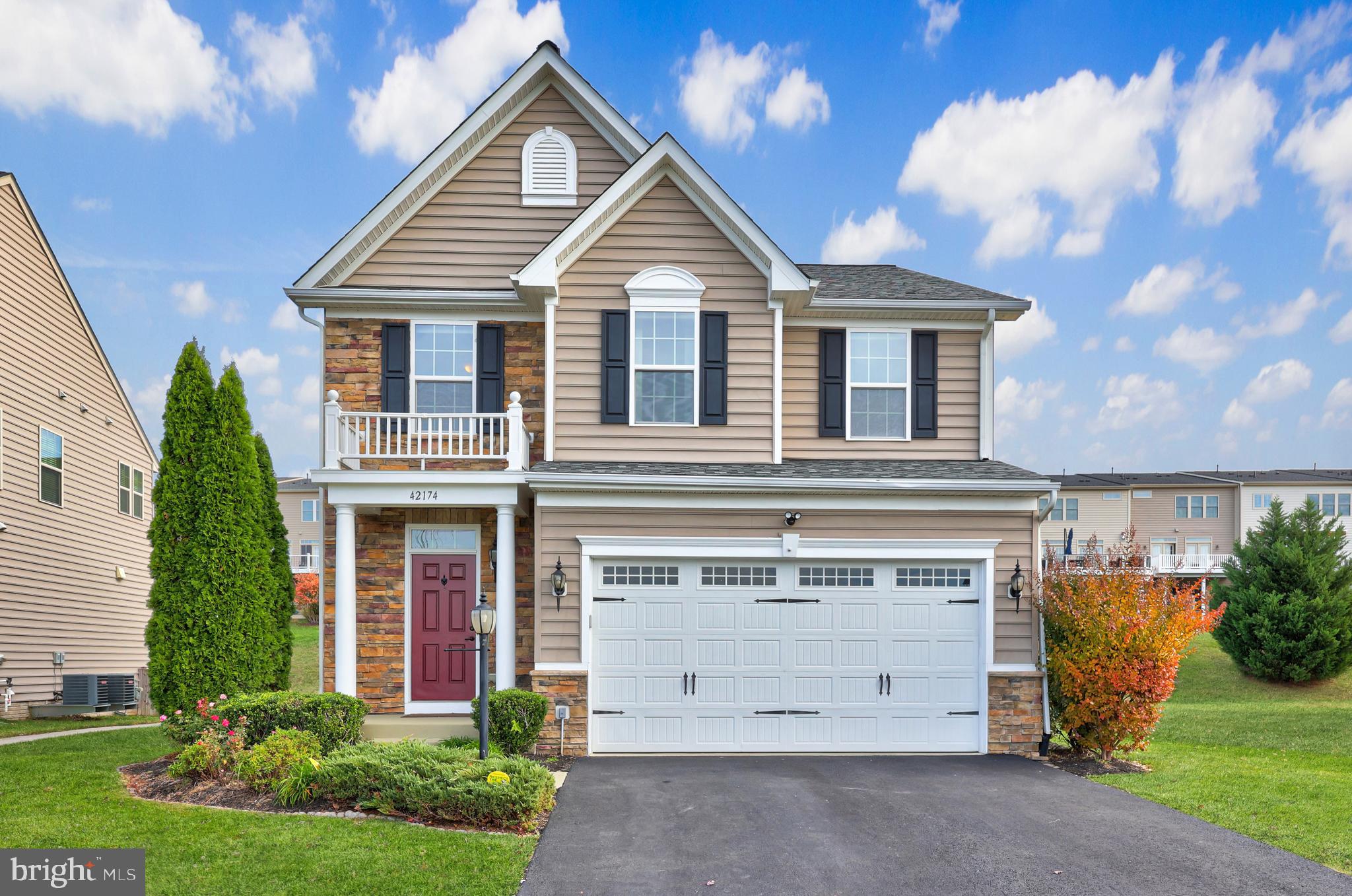 SEVEN HILLS - Residential