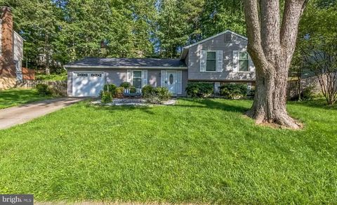 Homes For Rent - 15337 Edgehill Drive<br/> DUMFRIES, VA 22025