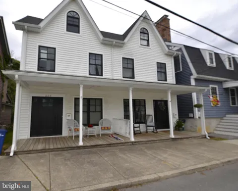 223 N Commerce Street, Centreville, MD MLS: MDQA2012584