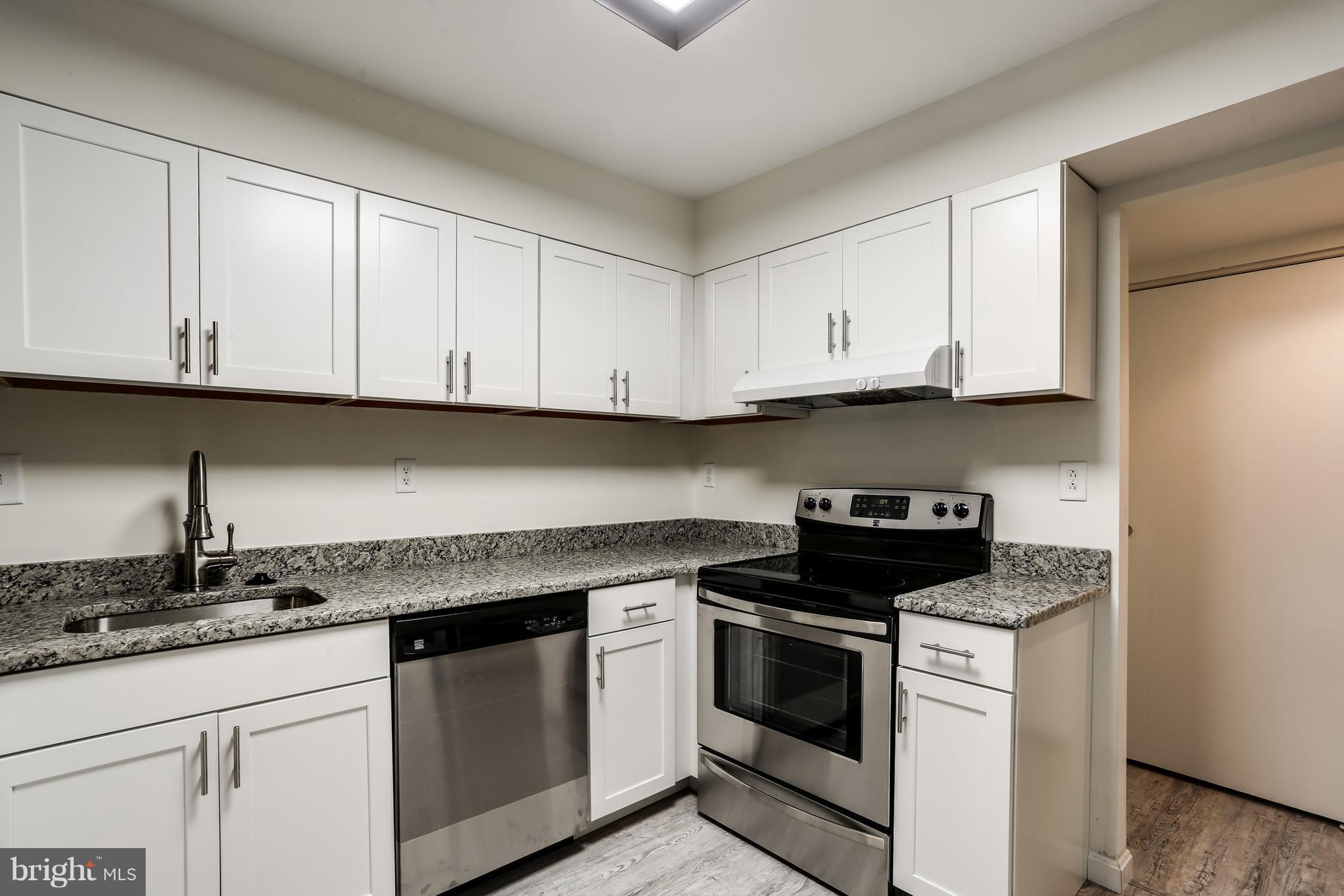 DEERING WOODS - Residential