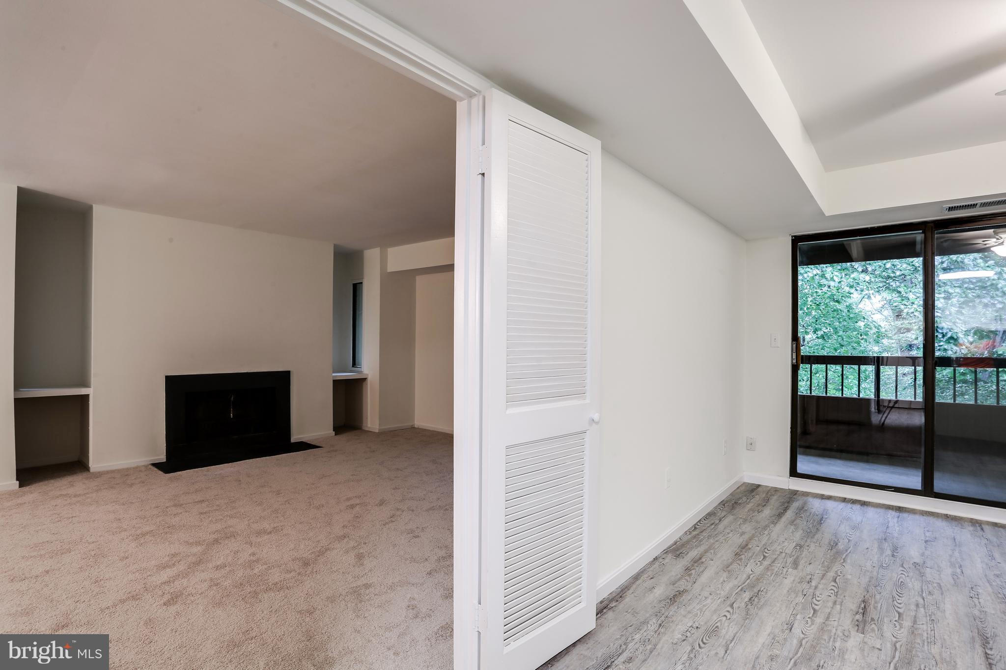 DEERING WOODS - Residential