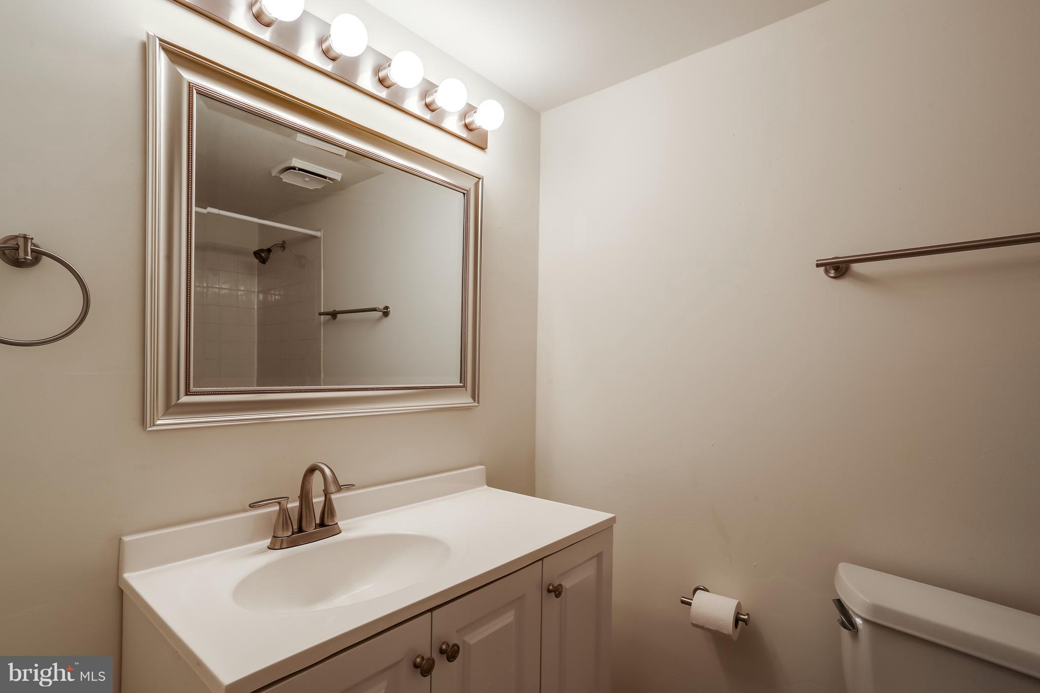 DEERING WOODS - Residential