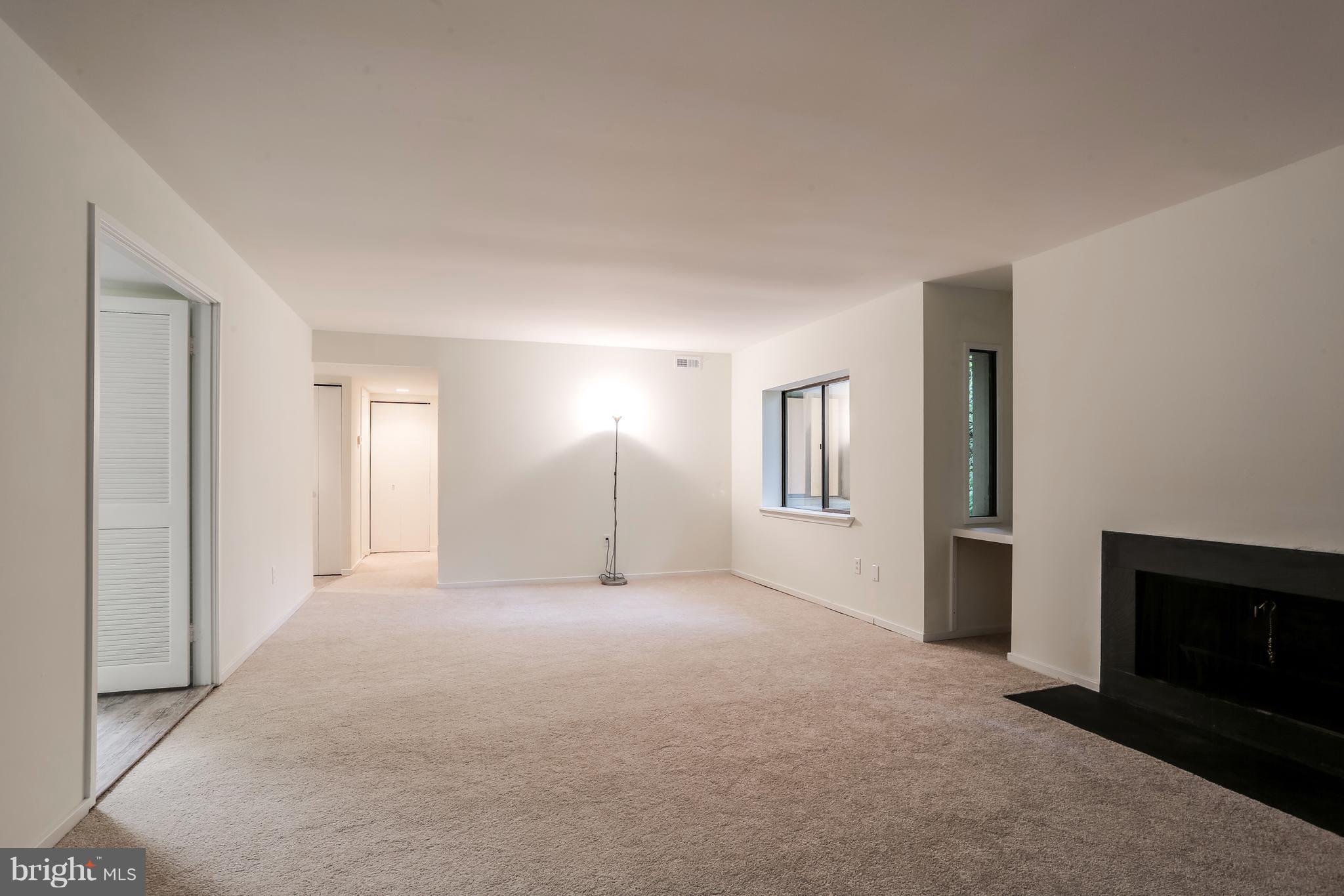 DEERING WOODS - Residential