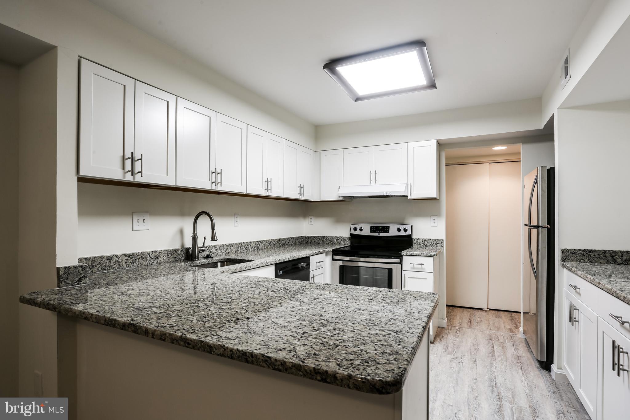 DEERING WOODS - Residential