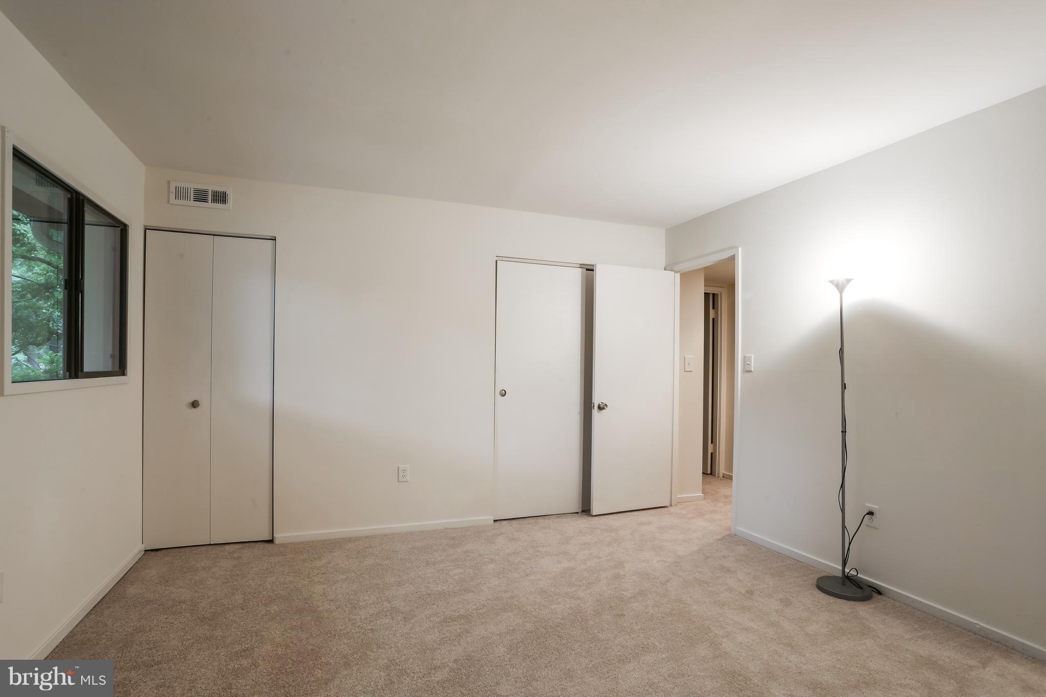 DEERING WOODS - Residential