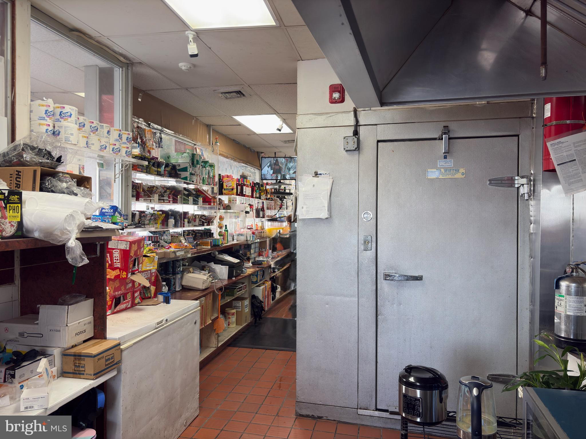 MILL CREEK - Commercial Sale