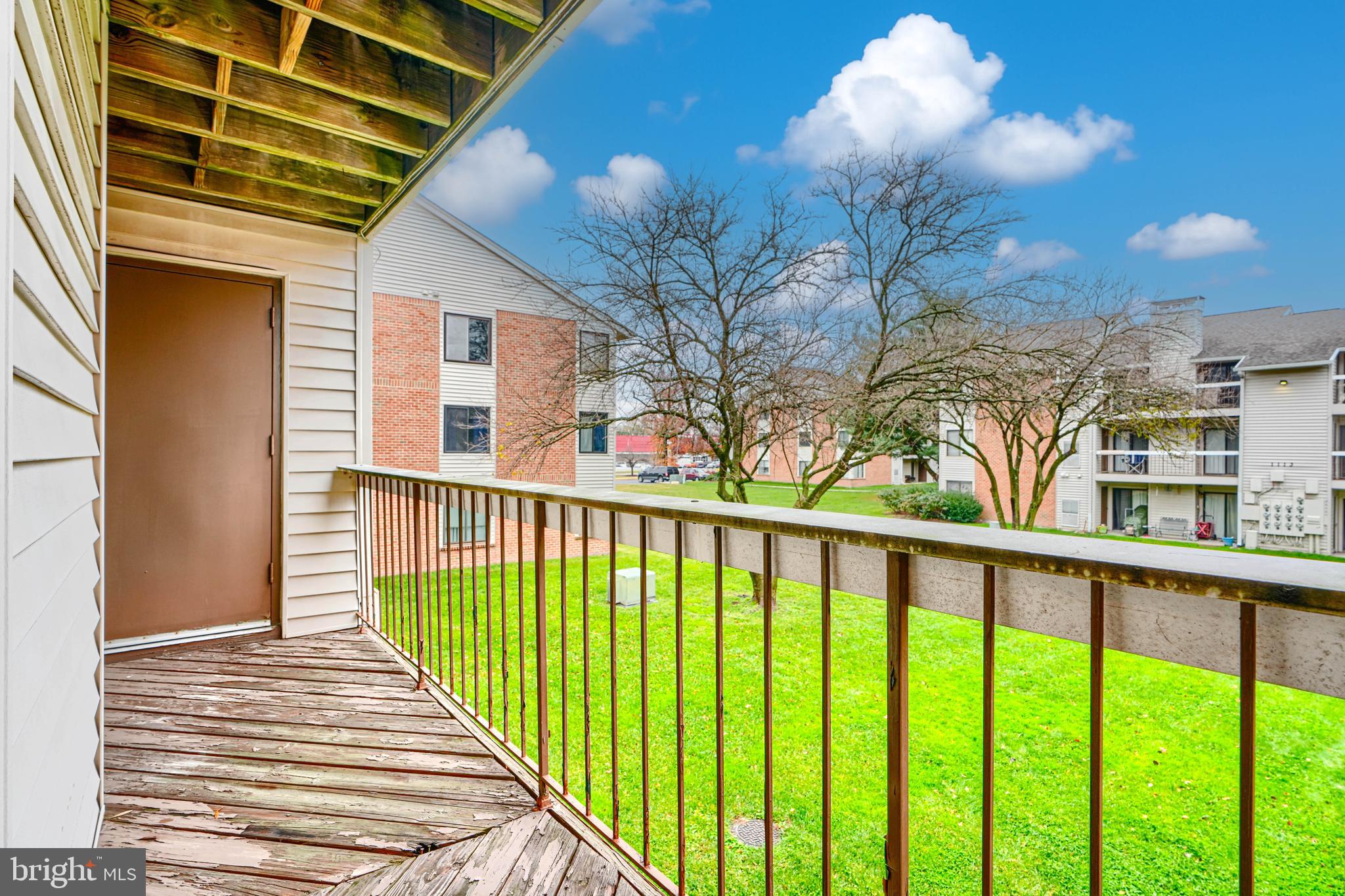 CASTLE HARBOUR CONDO - Residential