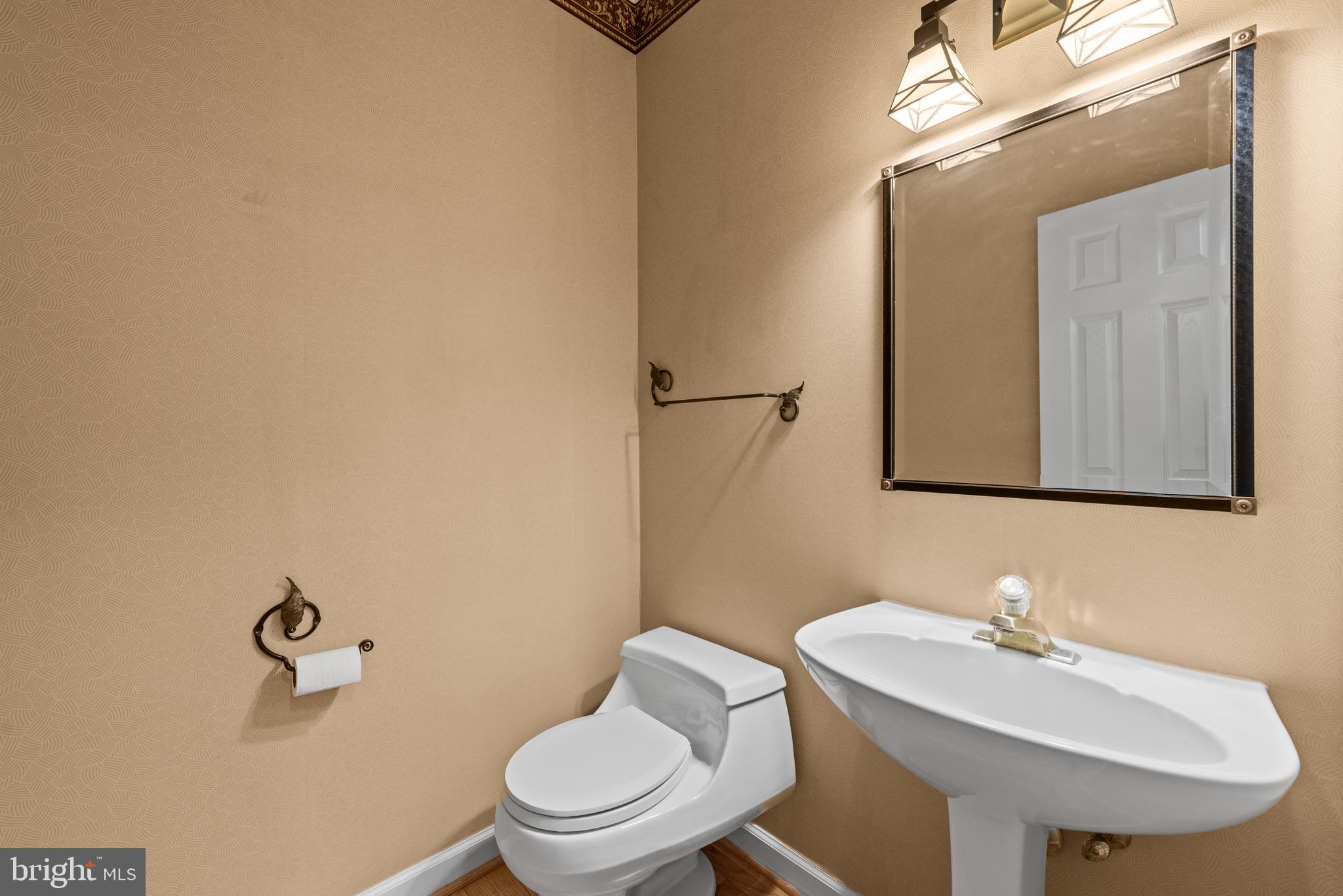 MANORS AT WOLF TRAP - Residential