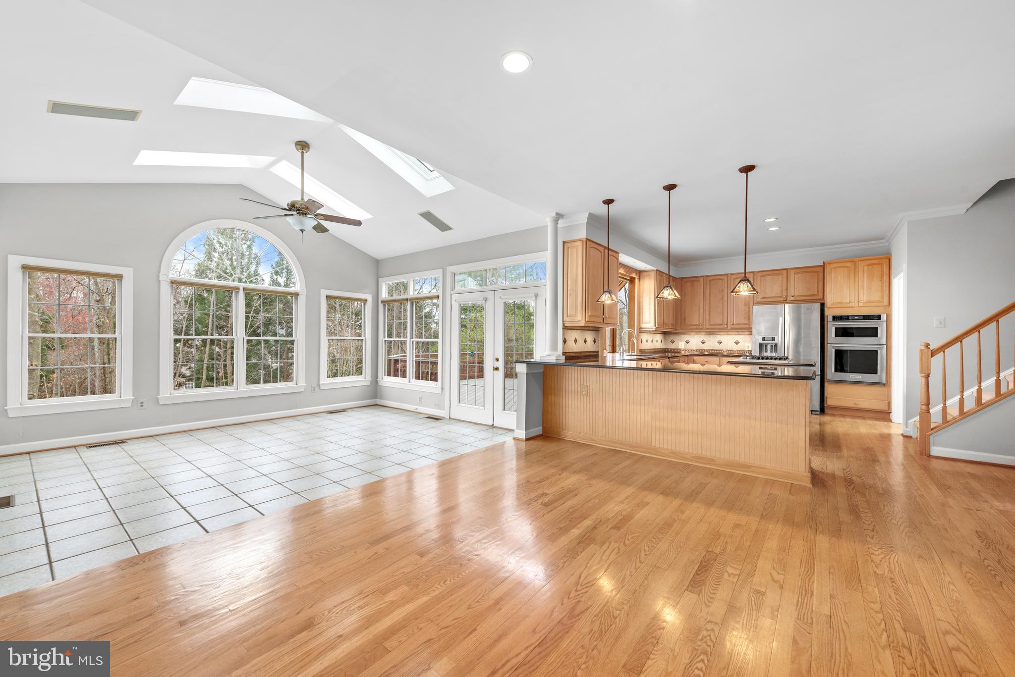 MANORS AT WOLF TRAP - Residential