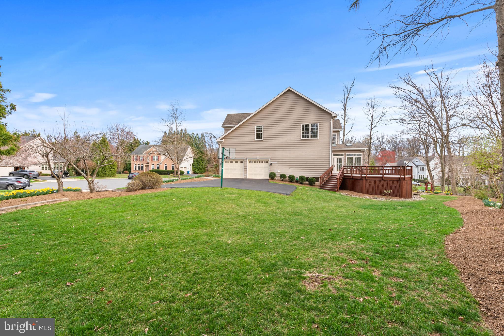 MANORS AT WOLF TRAP - Residential