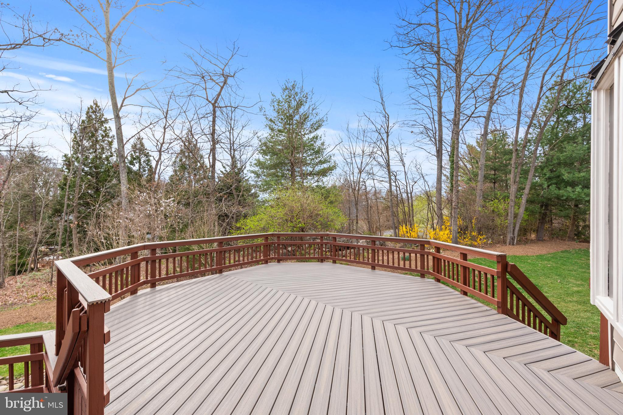 MANORS AT WOLF TRAP - Residential