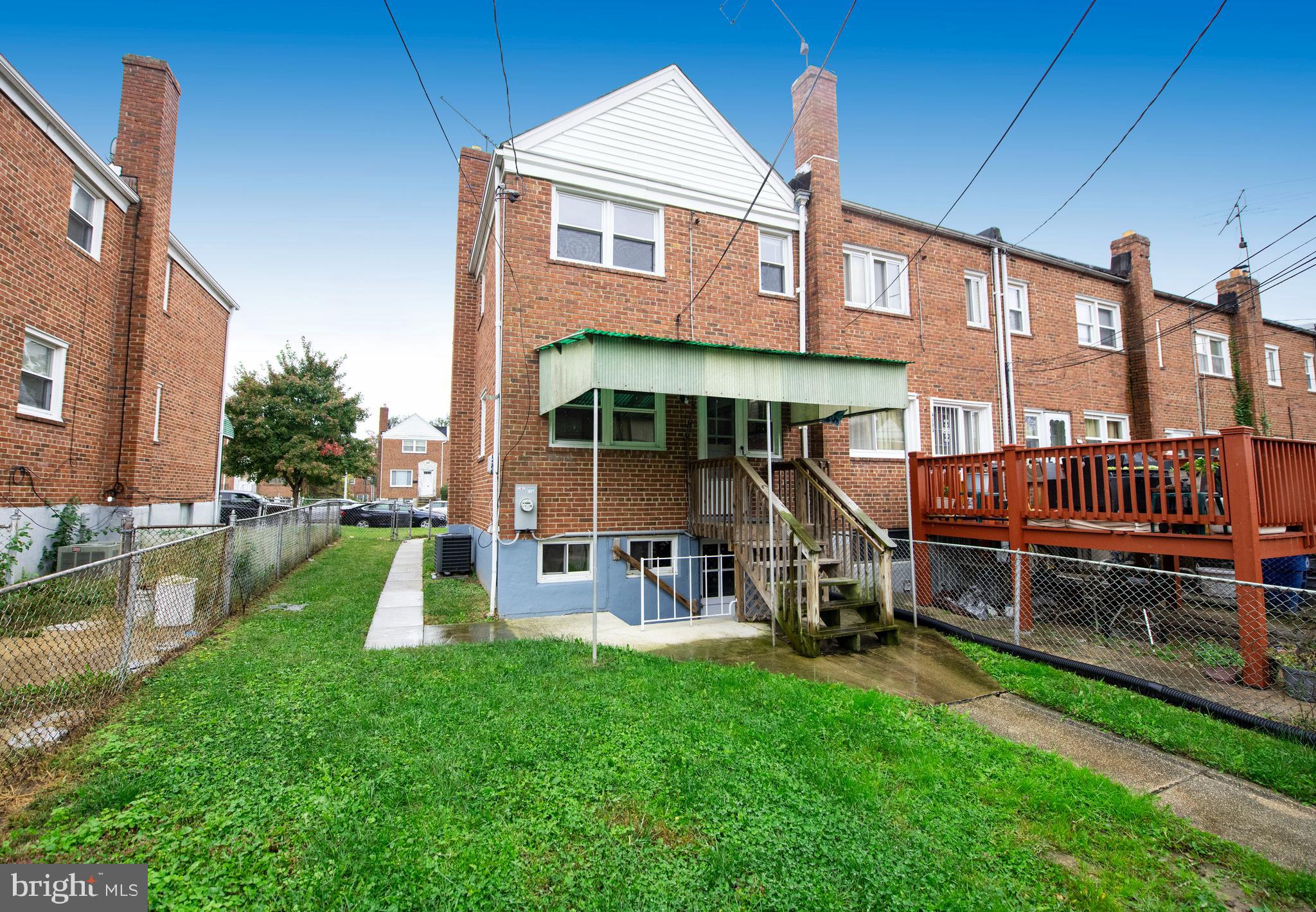 PARKSIDE - Residential