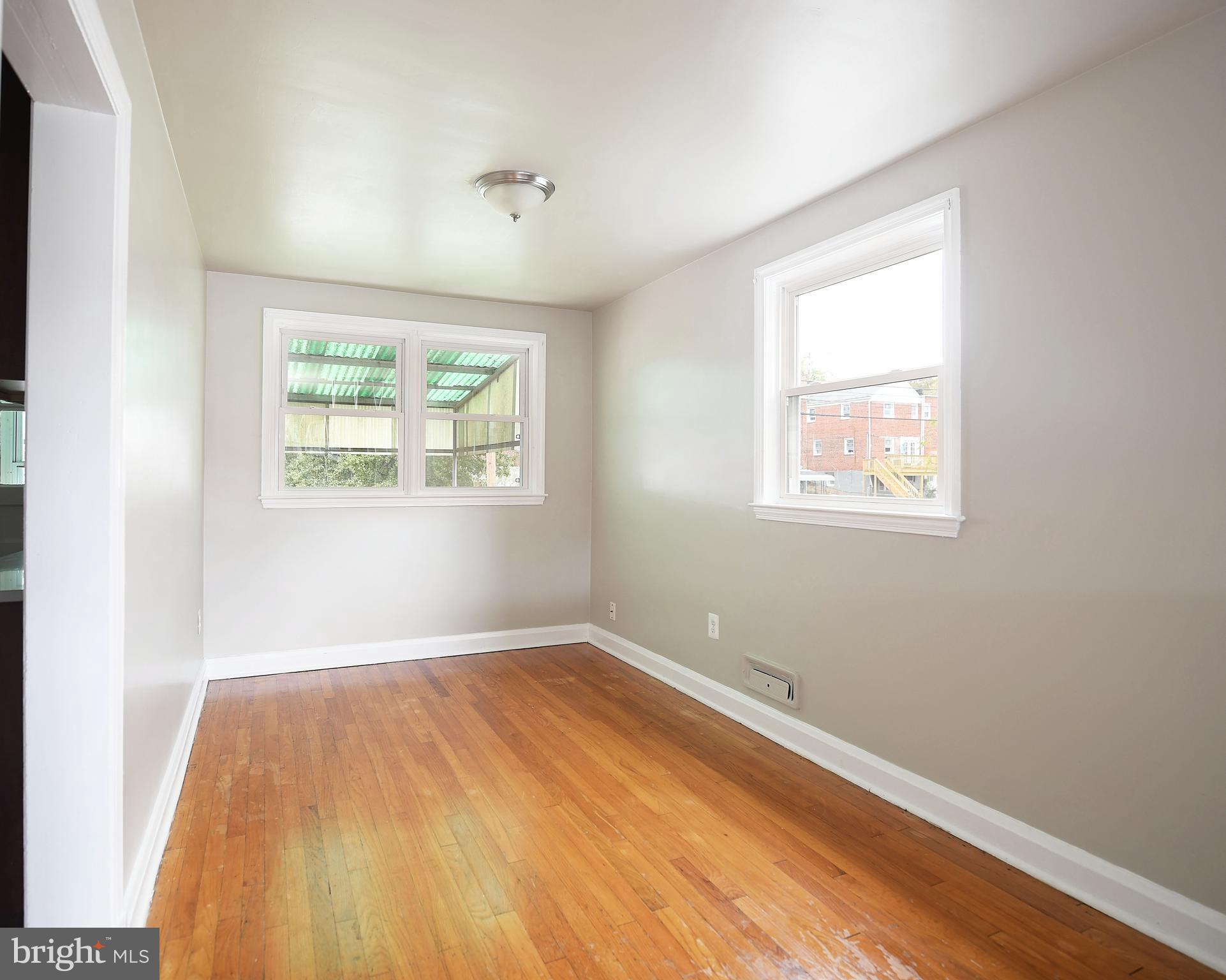 PARKSIDE - Residential