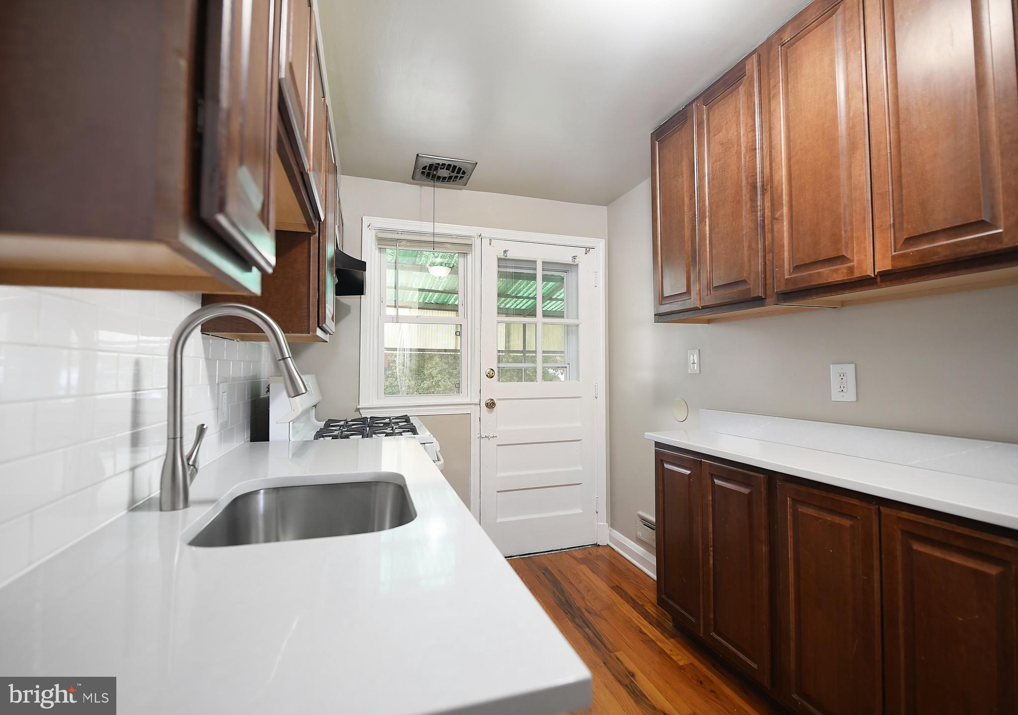 PARKSIDE - Residential