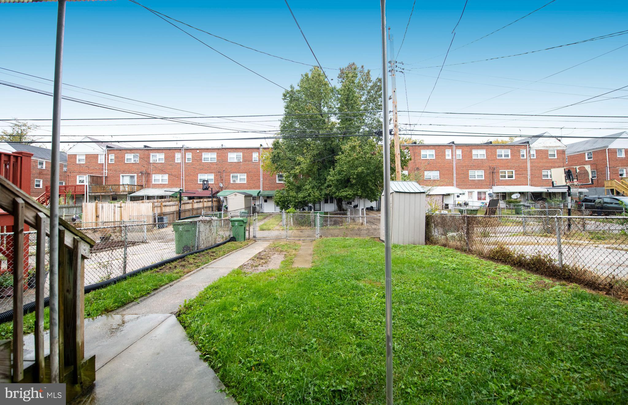 PARKSIDE - Residential