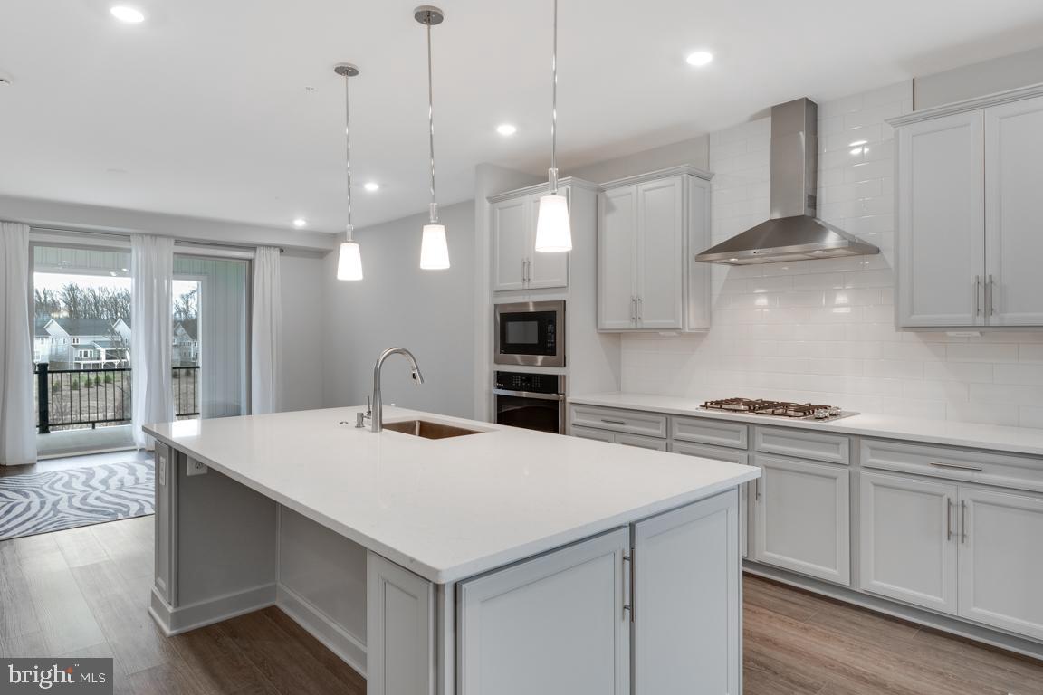 TURF VALLEY - Residential Lease