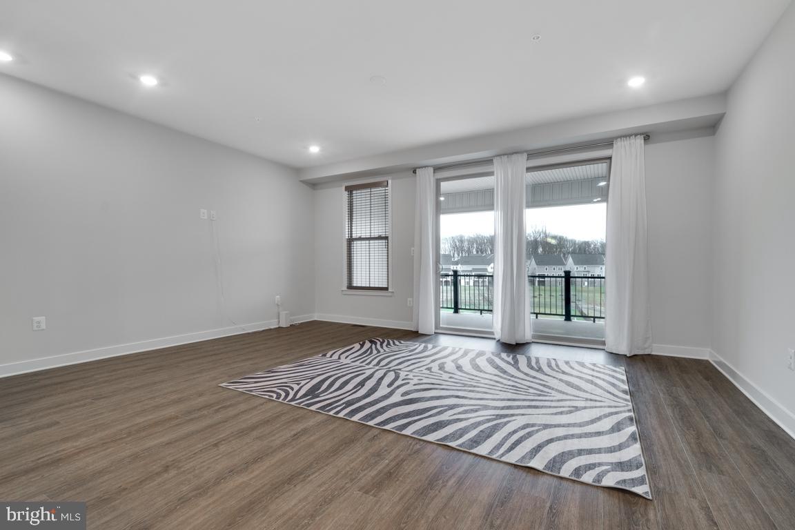 TURF VALLEY - Residential Lease