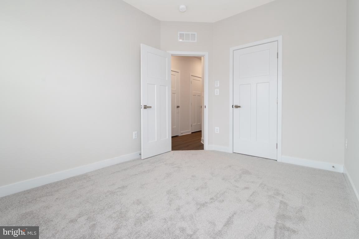 TURF VALLEY - Residential Lease