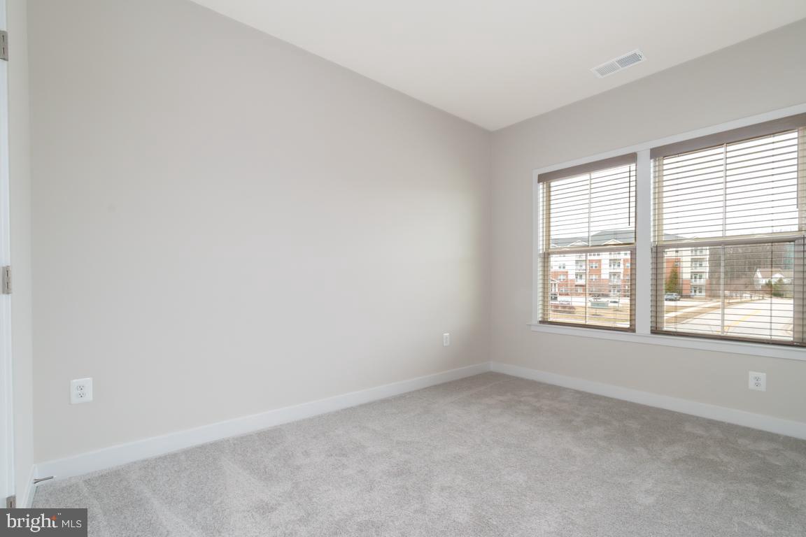 TURF VALLEY - Residential Lease