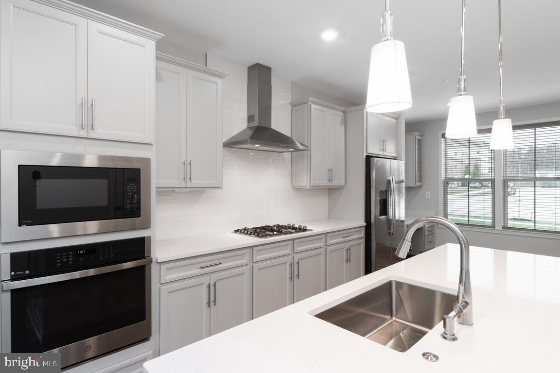 TURF VALLEY - Residential Lease