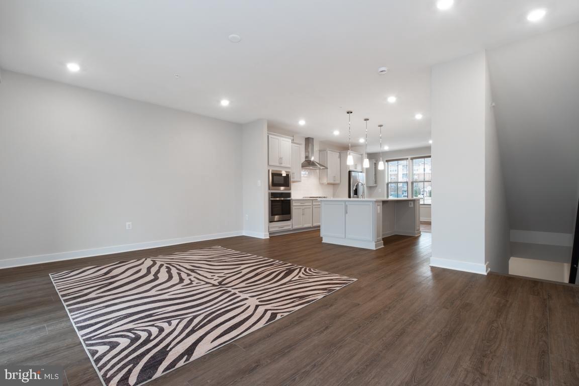 TURF VALLEY - Residential Lease