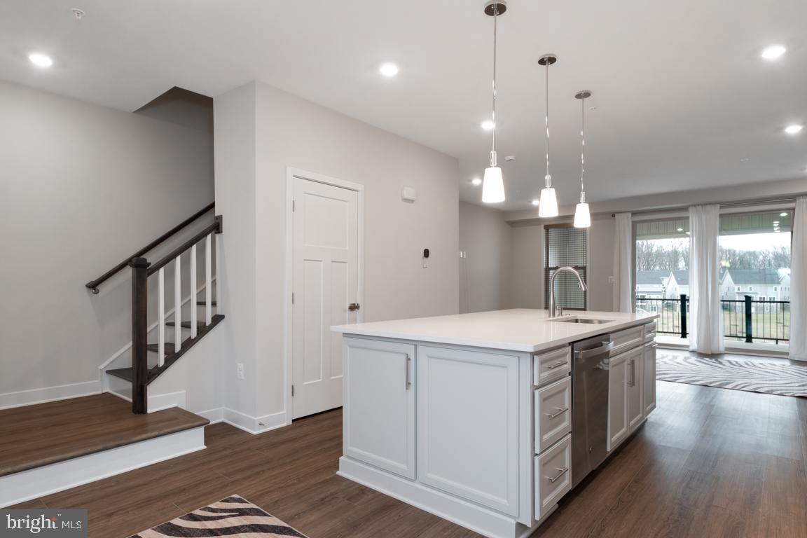 TURF VALLEY - Residential Lease