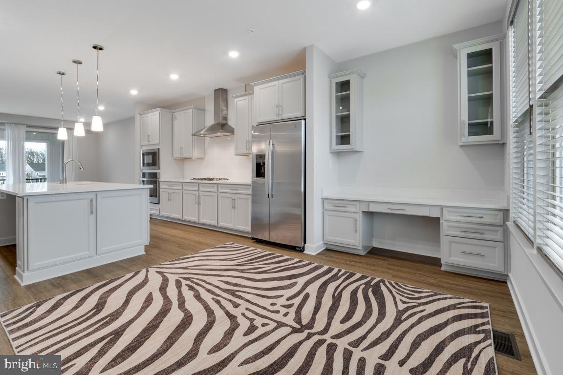 TURF VALLEY - Residential Lease