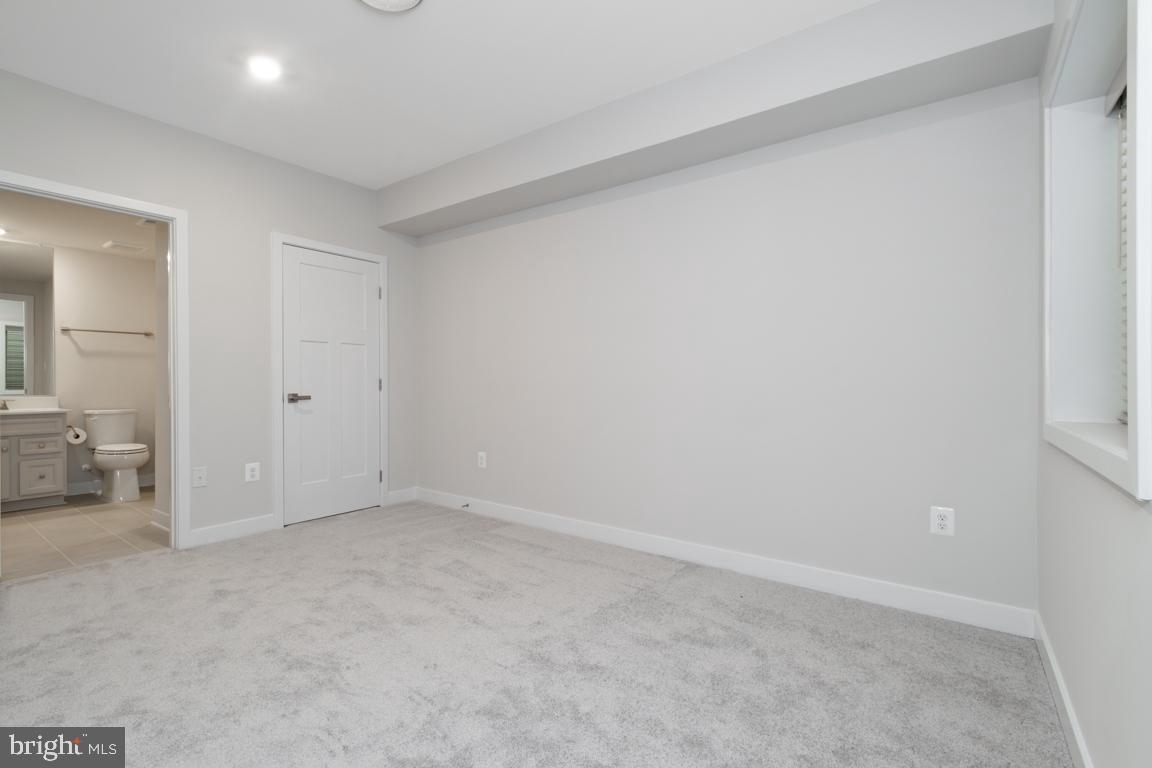 TURF VALLEY - Residential Lease