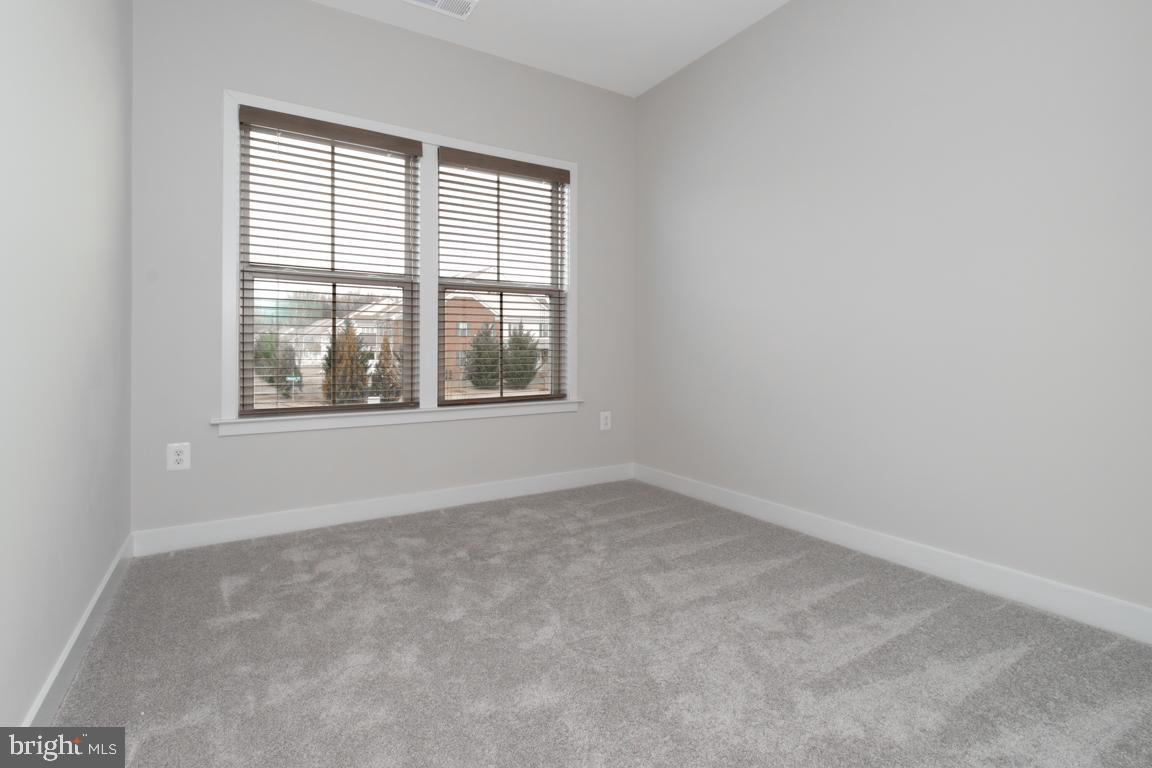 TURF VALLEY - Residential Lease