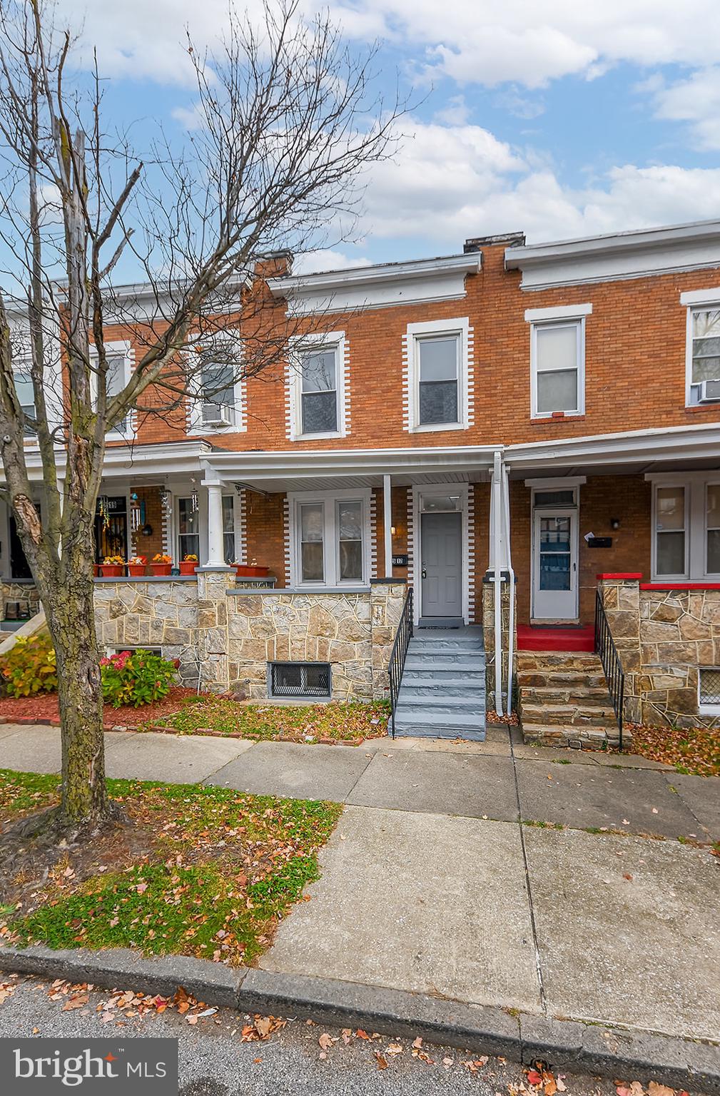 MONTEBELLO - Residential