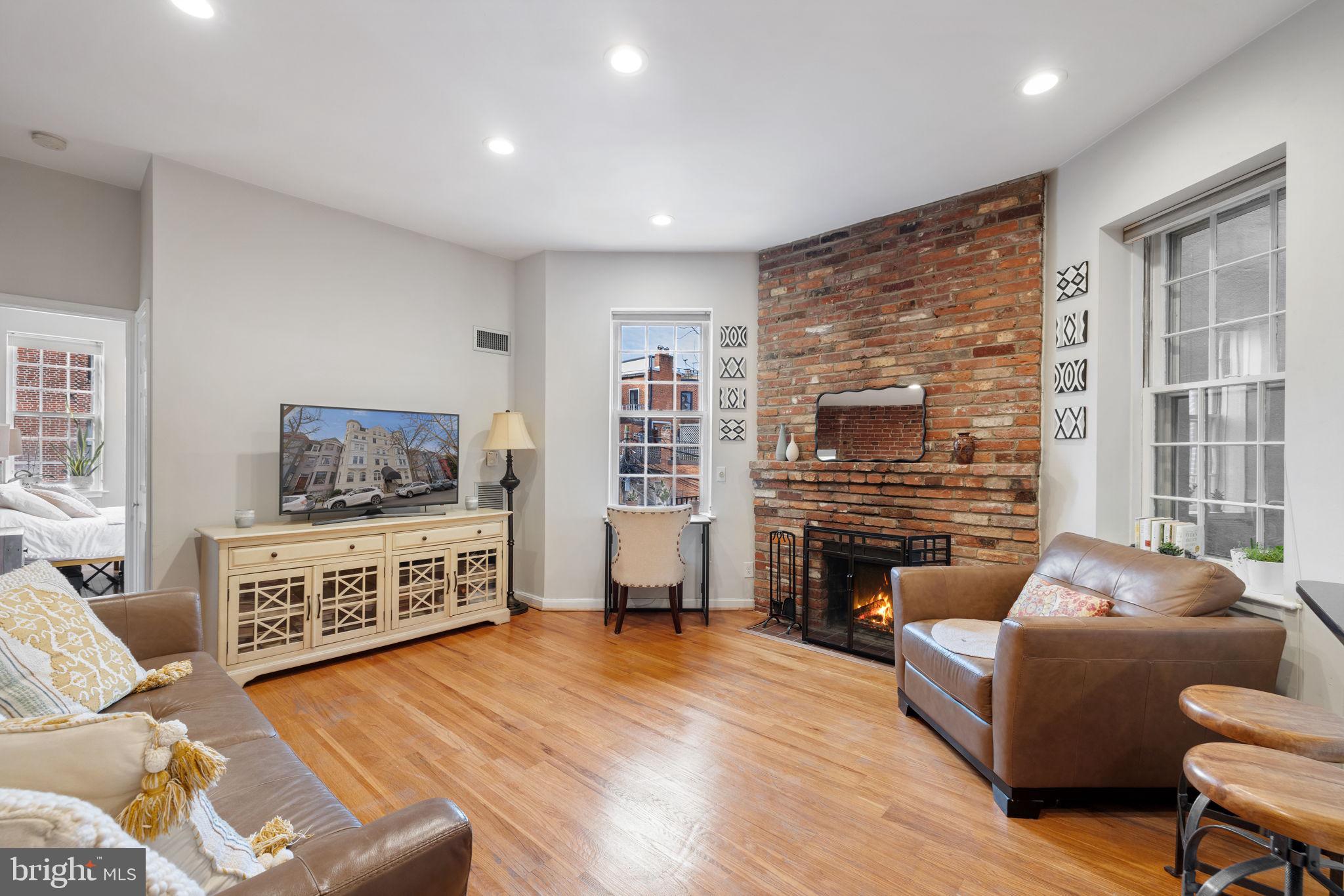 DUPONT CIRCLE - Residential