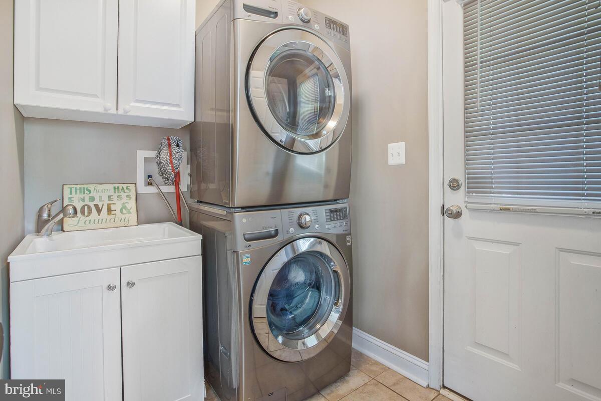 COXCOMBE ESTATES - Residential