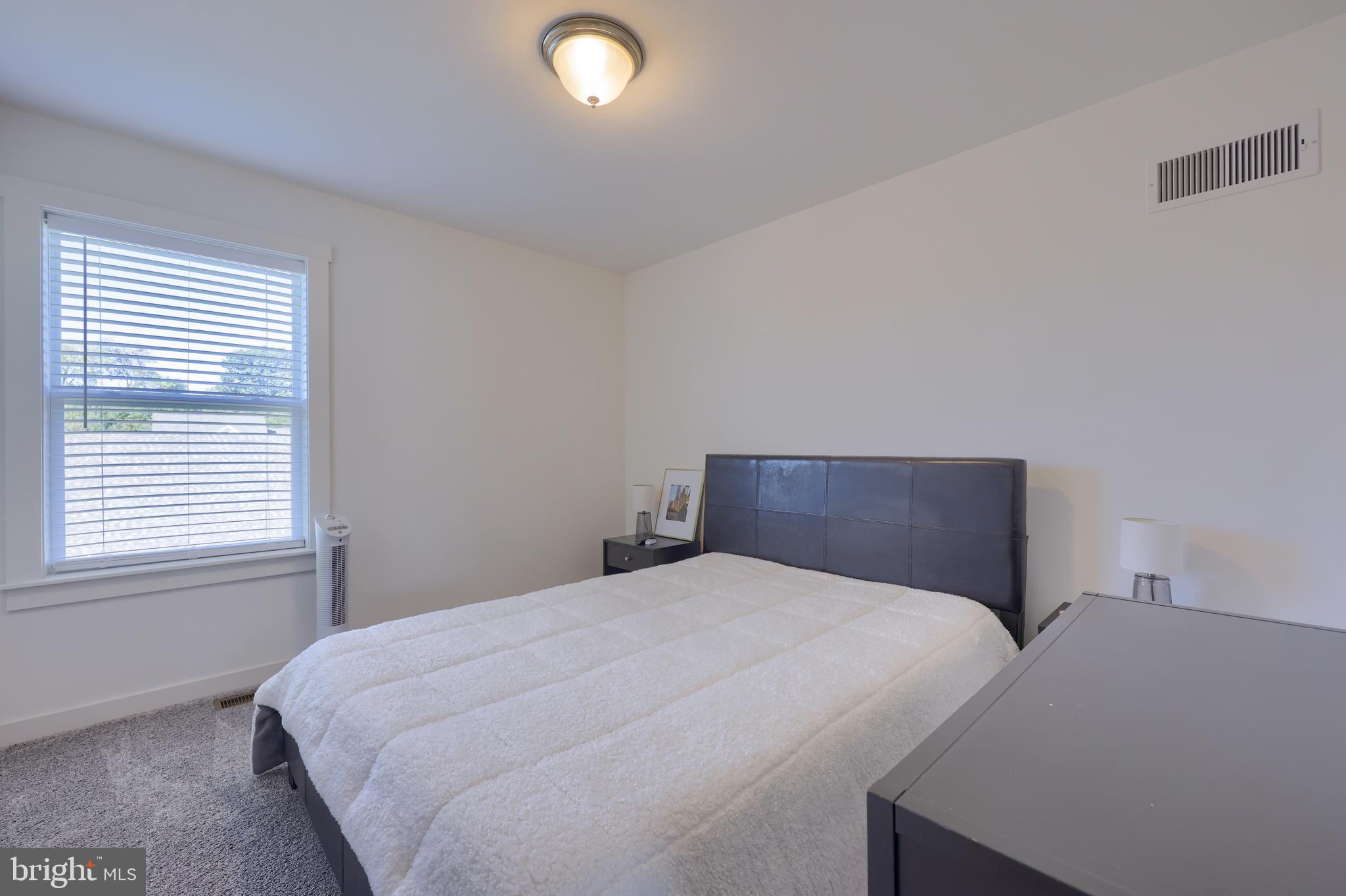 THE VIEWS AT BRIDGEWATER - Residential