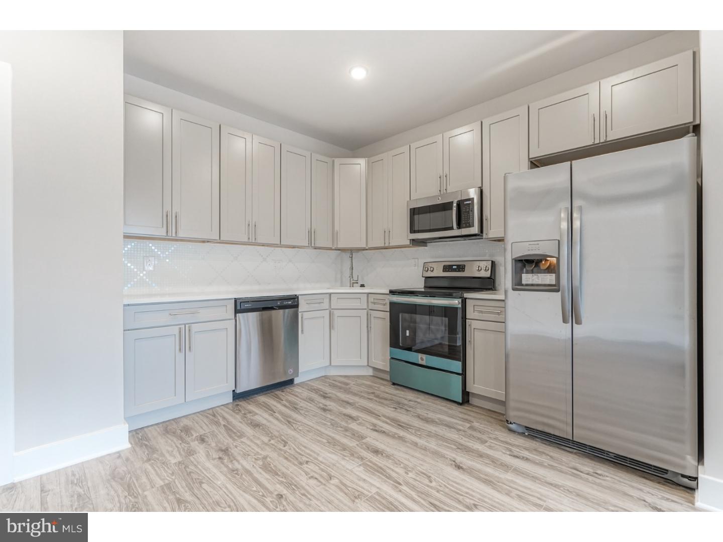 FISHTOWN - Residential Lease