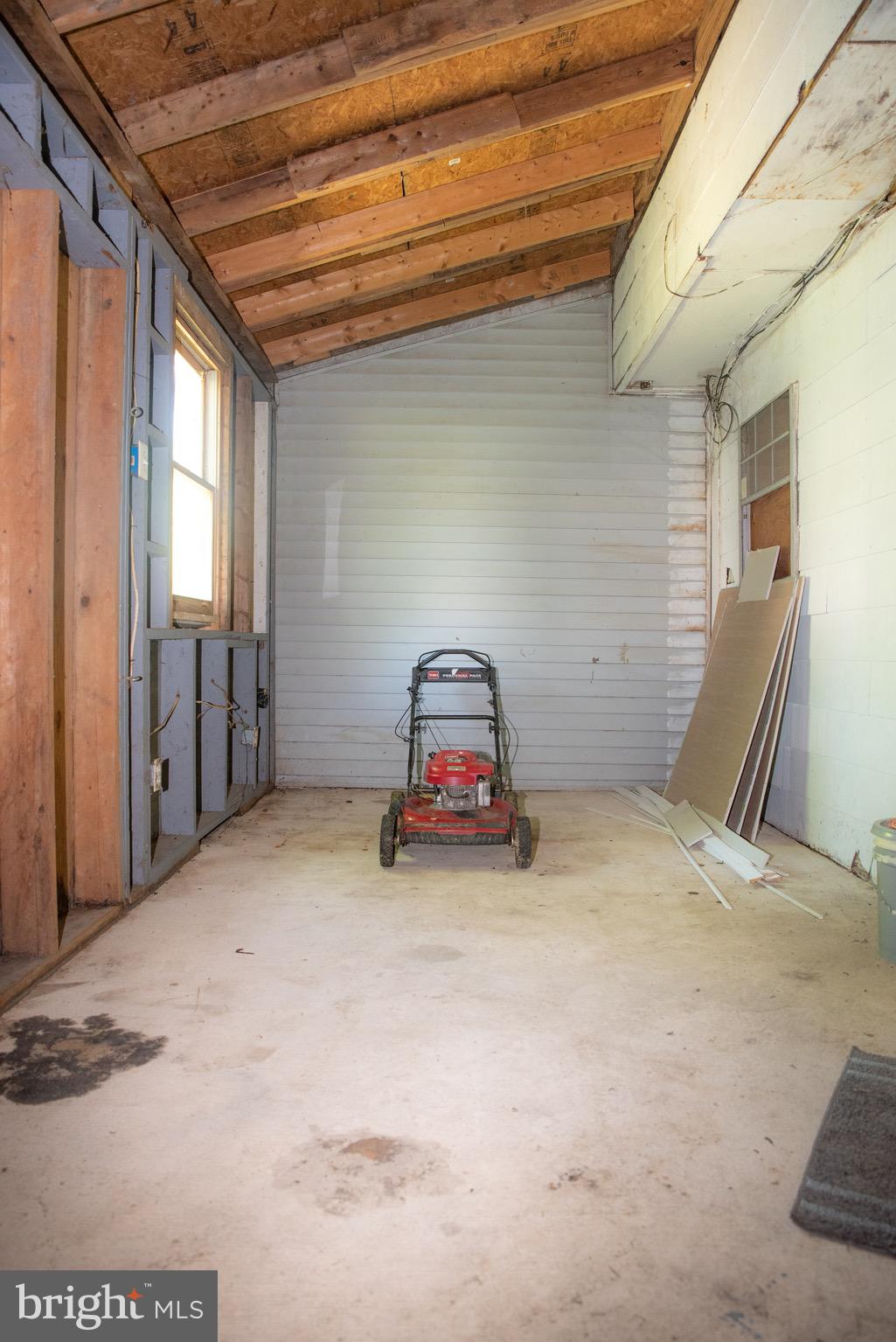 WINDING BROOK - Residential