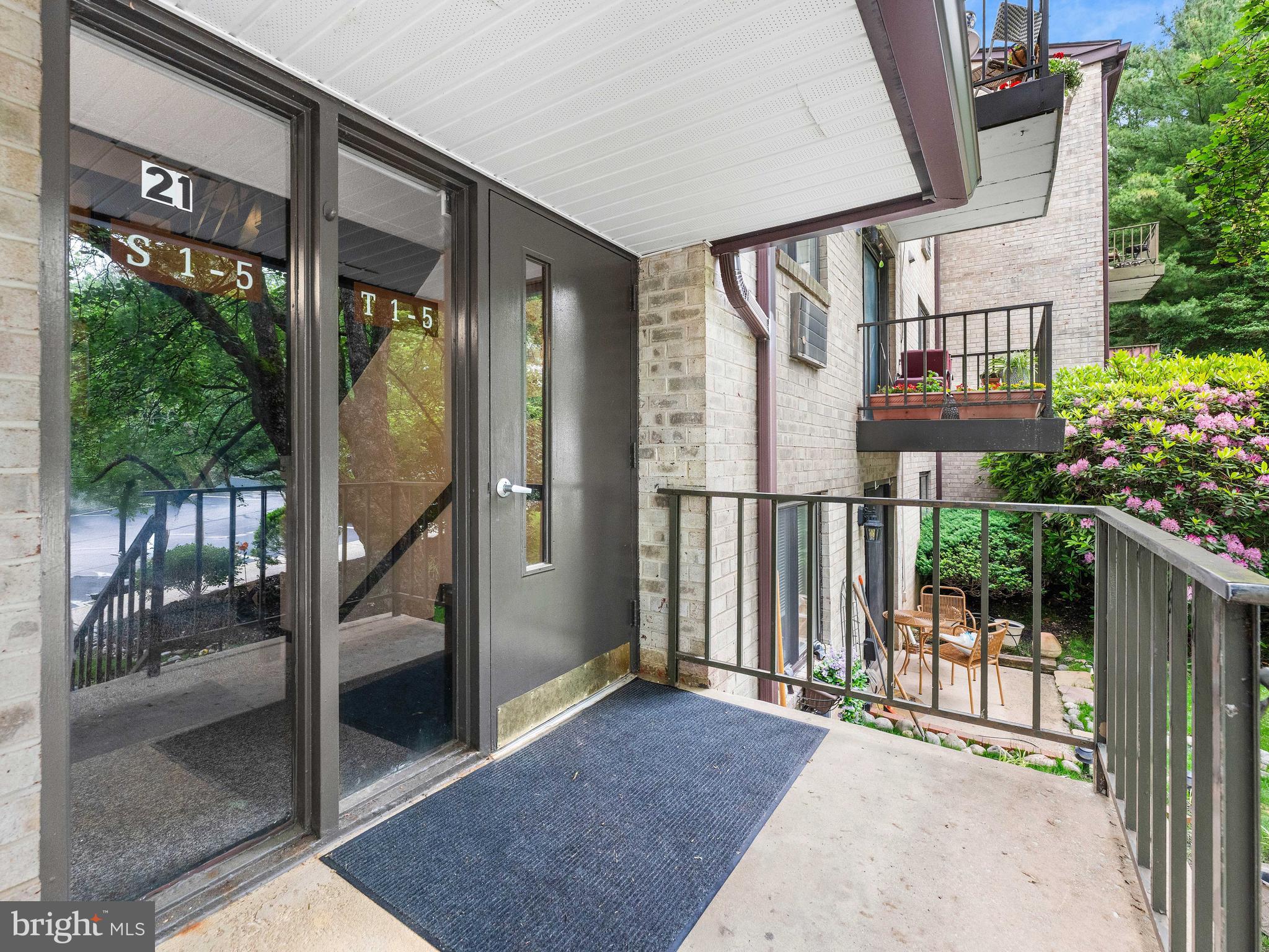 FOX VALLEY - Residential