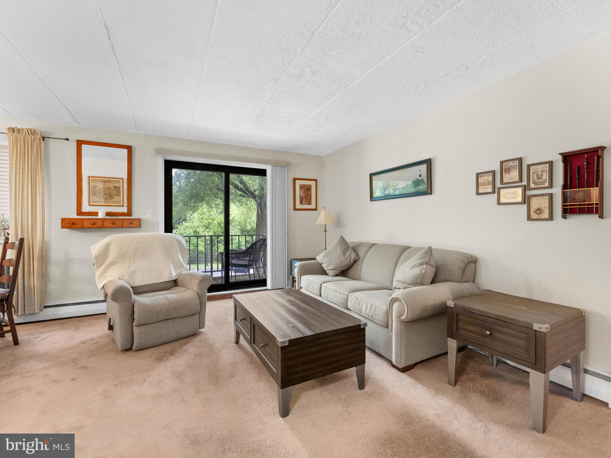 FOX VALLEY - Residential